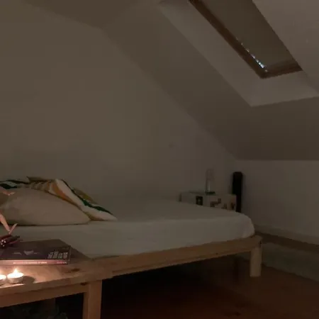 Quarto Com Banheiro Privativo M Lisboa